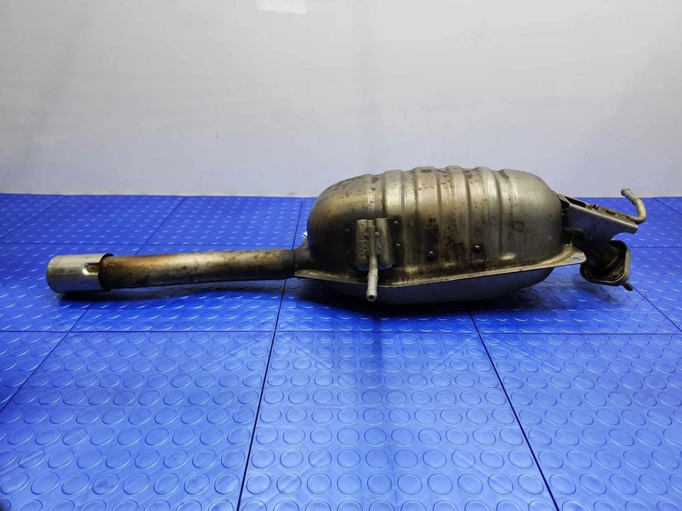 2016-2020 Toyota Yaris 1.5L Rear Exhaust Muffler Genuine OEM 17430WB004 - Image 2 of 4