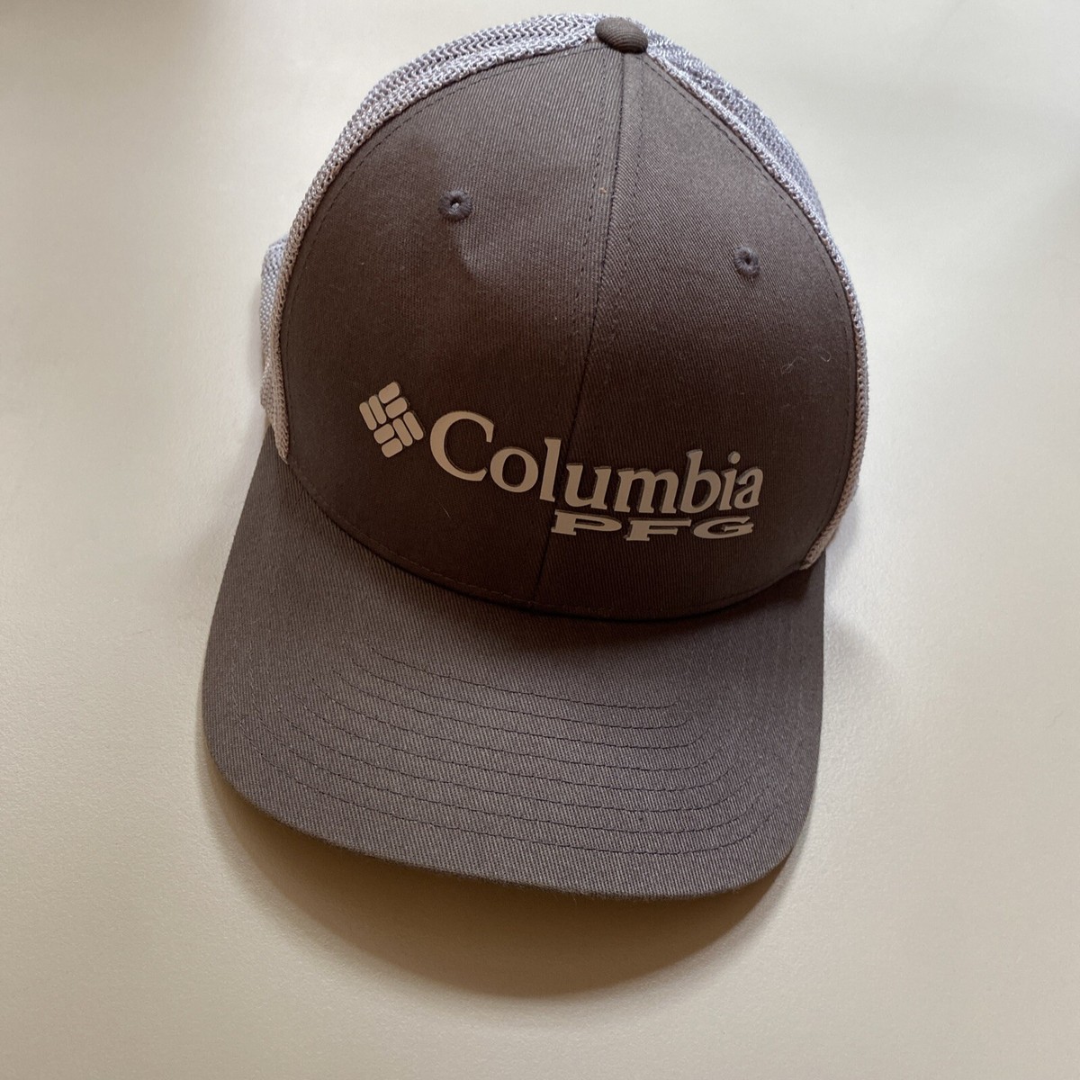 Columbia PFG Performance Fishing Gear Flexfit Mesh Back Hat Cap S