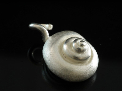 Drachenfels Design kleine Schnecke Sushi 925 Sterlingsilber mit offener Öse