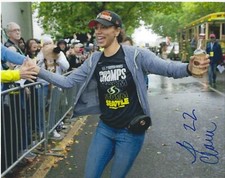 ALYSHA CLARK Signed 8 x 10 Photo WNBA Basketball SEATTLE STORM Champs FREE SHIP