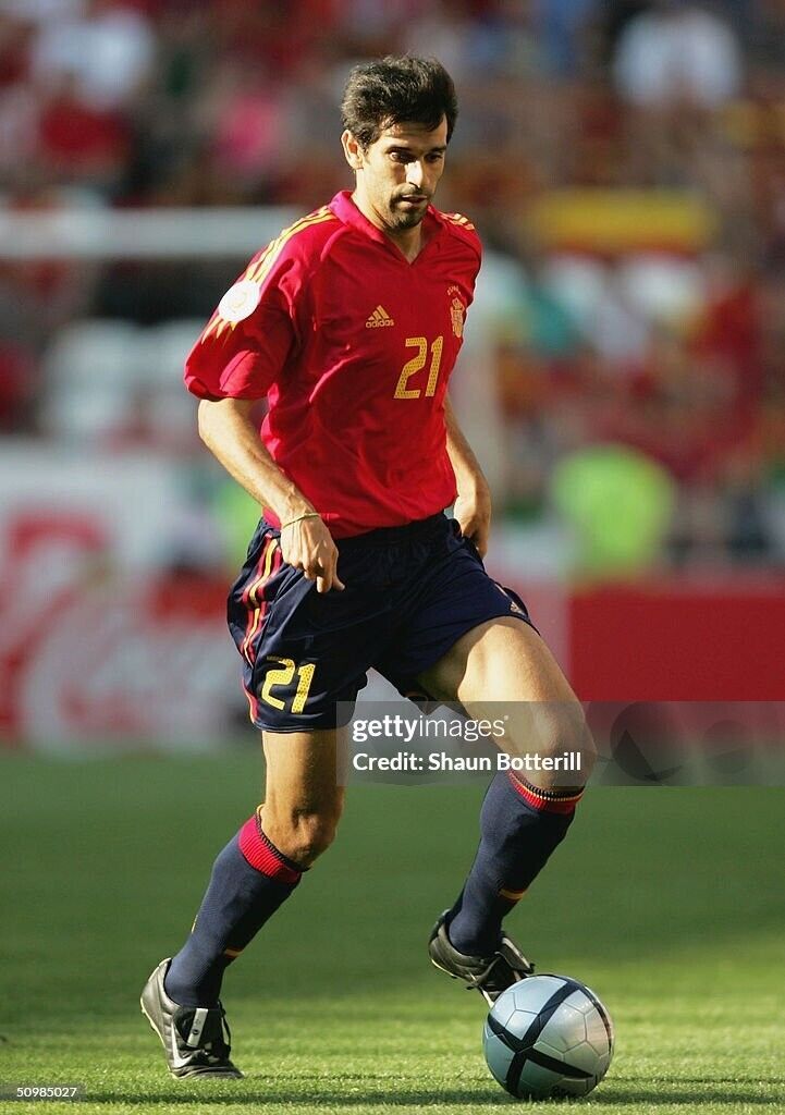 VALERON VINTAGE MEN'S SPAIN 2004/2005 ESPANA SOCCER FOOTBALL SHIRT