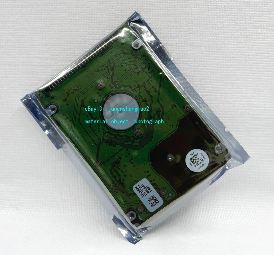 Hitachi 40GB 4200RPM IC25N040ATMR04-0 IDE Interface Hard Drive - Image 2 of 2