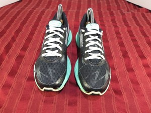 brooks crossfit shoes