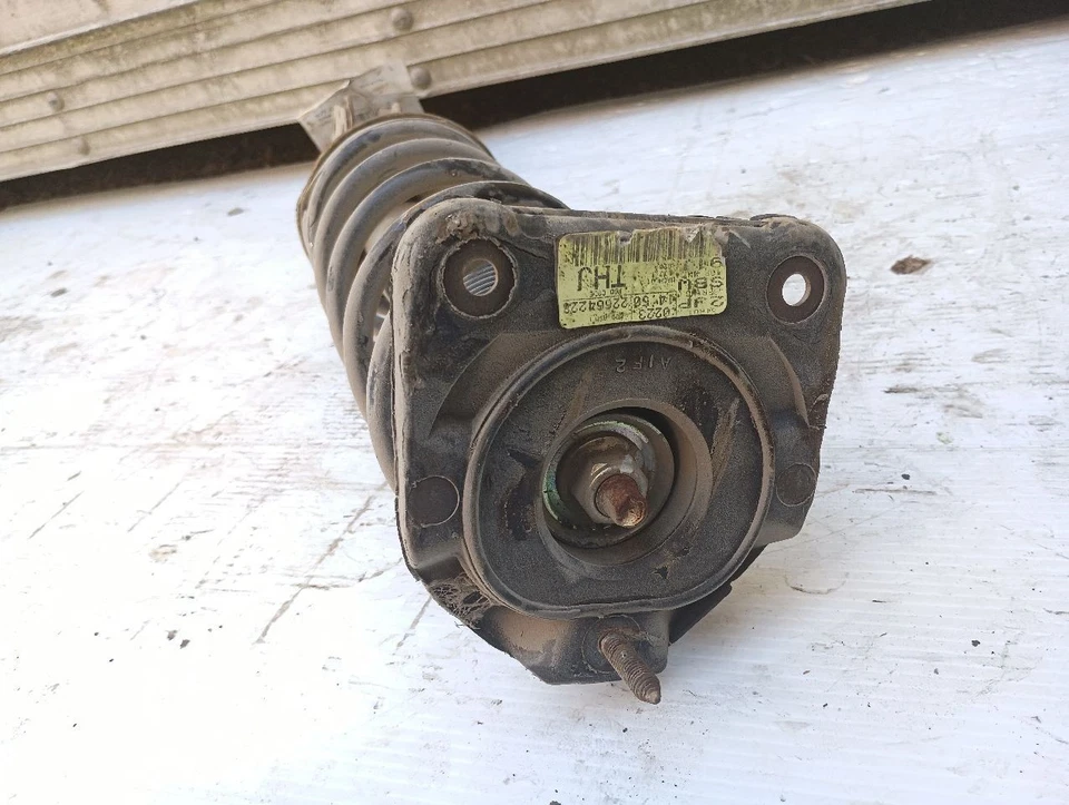 Puntal trasero Chevrolet Malibu 2003 2953680 Foto 4 de 4