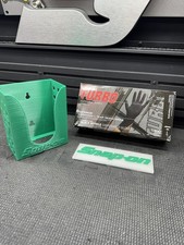 Snap On Tools Rubber Nitrile Glove Holder With A Box Of Nitrile Gloves. Snap On Tools Rubber Nitrile Glove Holder With A Box Of Nitrile Gloves.