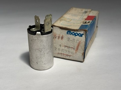 NOS Mopar Ignition Light Time Delay Relay 1968-74 A B E C Bodies 2889565