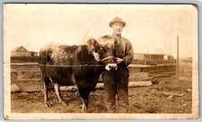 Vtg B&W Snapshot Man Mr Edwards With Cow On Farm Barn Fence Background 1930s