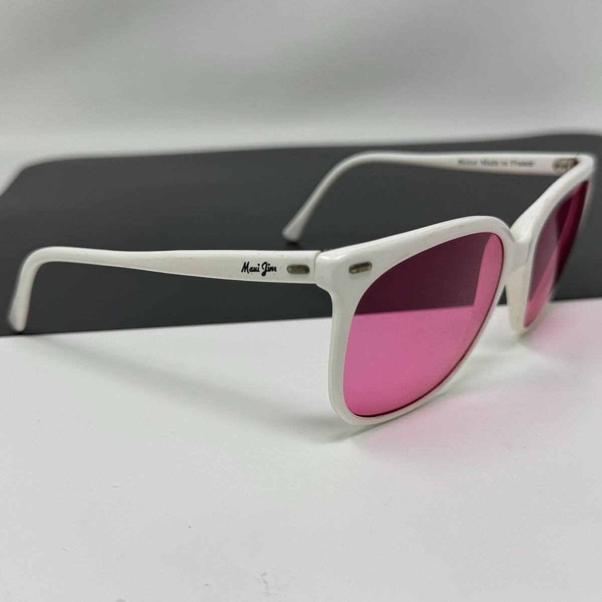 Vintage Maui Jim 001 Nylon Sunglasses White Pink Lenses  display picture 2