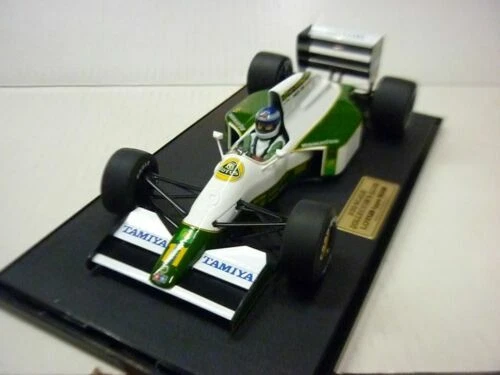 Modellini statici di auto da corsa Formula 1 lotus scala 1:20