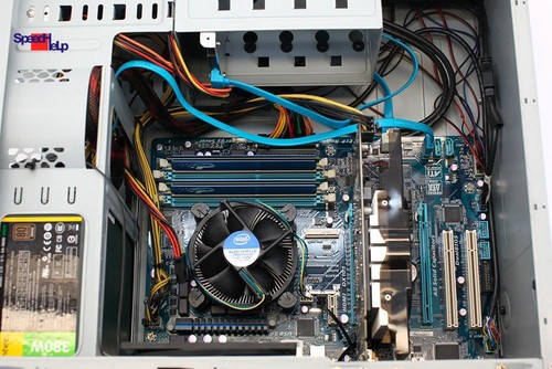 GIGABYTE GA-Z68AP-D3 Intel Xeon E3-1230 Computadora PC 120GB SSD Geforce 450GTS - Imagen 6 de 10