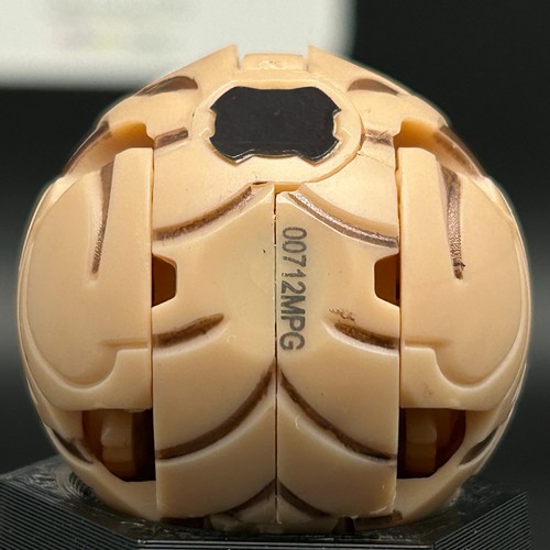BAKUGAN Linehalt 680g Tan Subterra GUNDALIAN INVADERS - Imagen 13 de 13