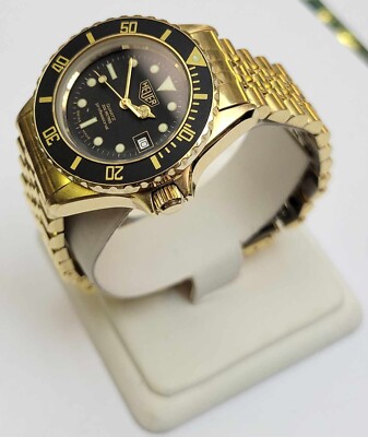 HEUER 984.015 Professional 200 Meters Back Dial Quartz NOS GOLD