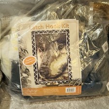 Craftways Wolf Latch Hook Kit 40"x27" Rectangle Rug Kit