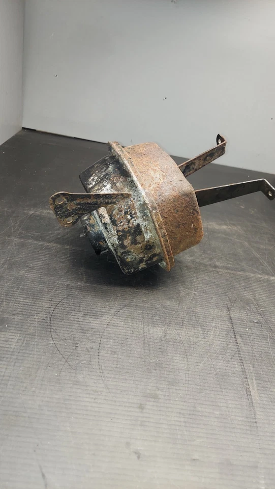 Buick Grand National 1987 3,8 L turbo filtro de aire montaje de caja de aire Foto 3 de 4