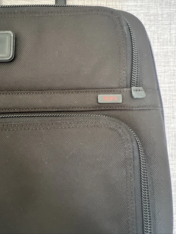 TUMI Alpha Compact Wheeled Expandable Business Carry On Laptop Bag 26124DH - Image 3 of 4