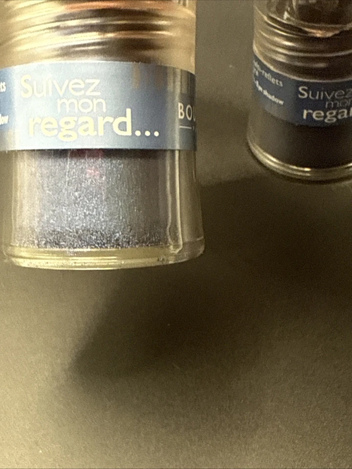 DOS Bourjois Multi Shimmer Eye Polvo Suelto con Cepillo 04 Regard Bleu Nuit .09oz Foto 2 de 4