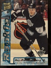 Ali-Petteri Berg Los Angeles Kings 1995-96 Fleer Ultra Extra hockey card (#330)