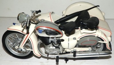 NSU Max Motorcycle w/ Steib Sidecar 1/10 ScaleCream w/ Distinctive Pin-Striping