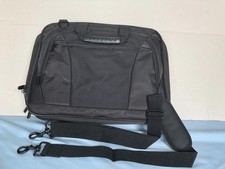 TARGUS Black 16" x 12" Messenger Laptop Carry Case with Shoulder Strap G4