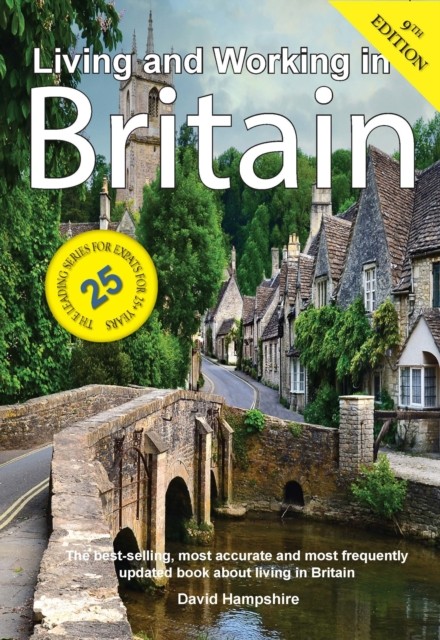 Living and Working in Britain (Paperback Book)