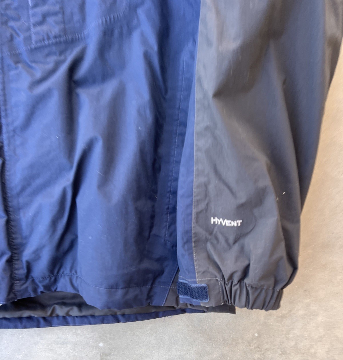 The North Face Jacket Size XL Mens Hyvent Navy Blue Coat TNF Color Block thumbnail 5
