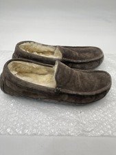 UGG Australia Men s Size 10 Brown Suede Leathe Sheepskin Mocassins