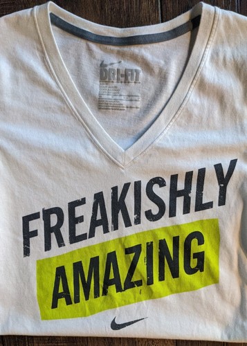Nike Dri-Fit Athletic Tee, Women's X-Small Slim Fit - Freakishly Amazing Script - 第 12/12 張圖片