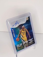 2022-23 Panini NBA Hoops Myles Turner Hot Signatures Hyper Gold