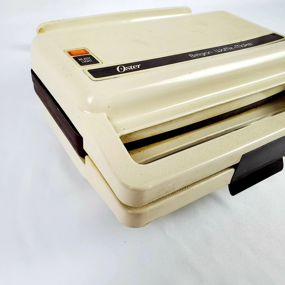 Vintage Oster Belgian Waffle Maker Tested & Works great. Foto 3 de 4