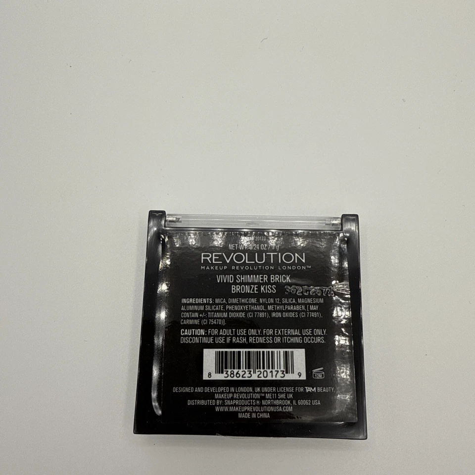 Revolution Vivid Shimmer Brick Bronze Kiss - Image 2 of 3