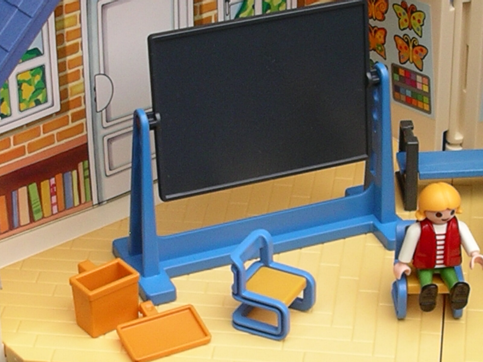 playmobil school house