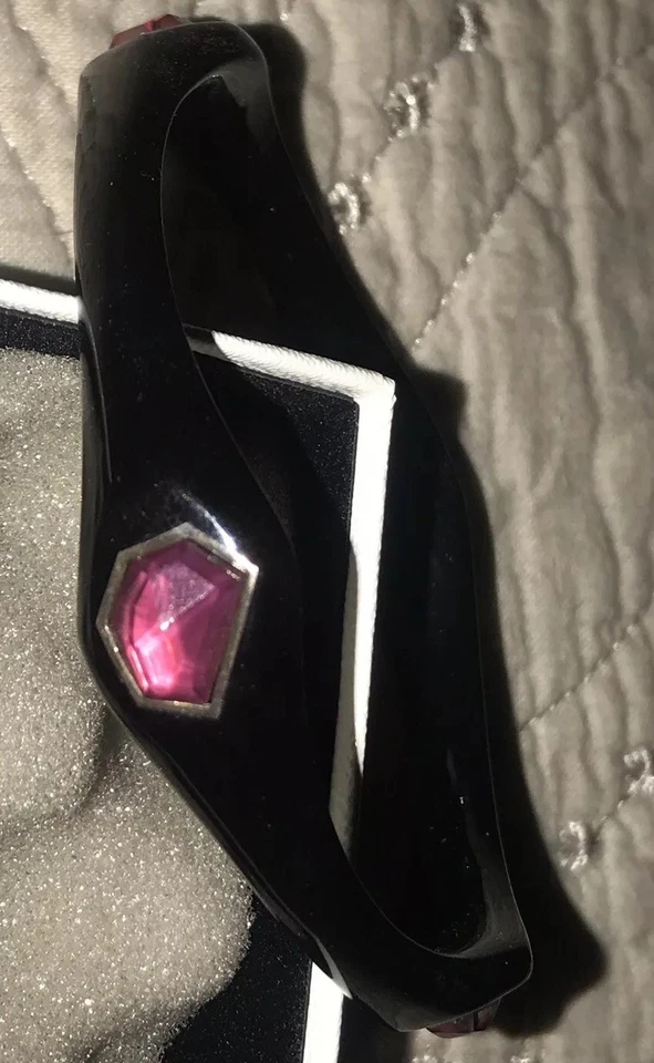 Brazalete Brazalete Ippolita Resina Negra Piedra Cristal Roca Rojo Usado en Excelente Condición Foto 3 de 4