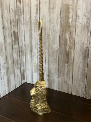 Regency Brass Lionhead Doorstop - Picture 2 of 4