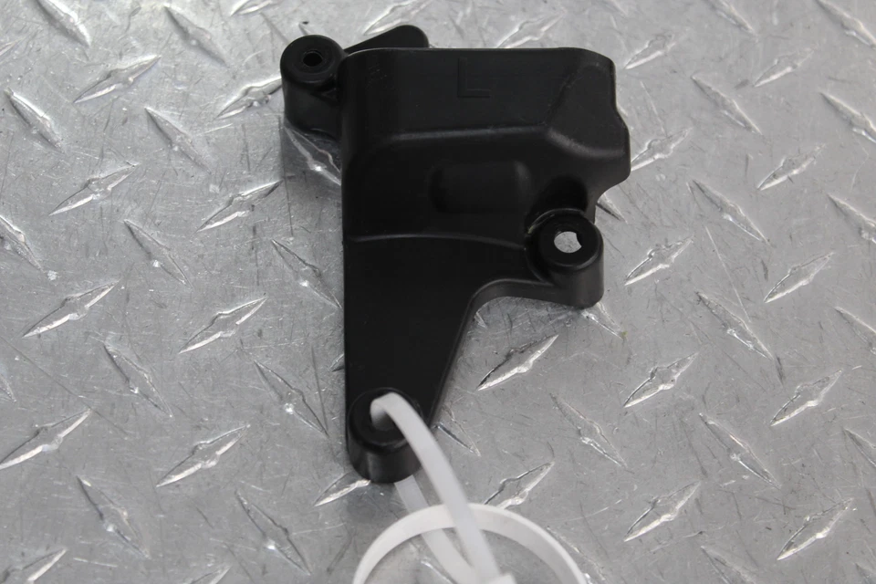 2004 YAMAHA YZF R1 SILENCIADOR TRASEIRO TAMPA DO TUBO DE ESCAPE CONJUNTO PROTETOR TÉRMICO - Imagem 4 de 4