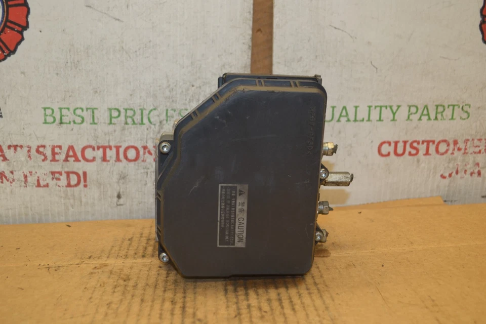 Модуль управления антиблокировочным тормозным насосом 2009-2010 Lexus IS250 ABS 4454053290 355-x8 - Изображение 4 из 4