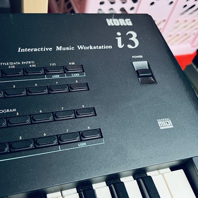 korg i3 interactive music workstation MIDI Keyboard / Defekt 999
