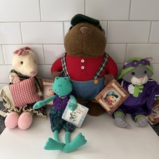 Hallmark Vintage 1997 Storybook Friends Groundhog,Opossum, Frog  Squirrel 