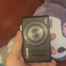 90 new Canon PowerShot S100 Digital Camera Black 12.1 Megapixels 5x Optical Zoom
