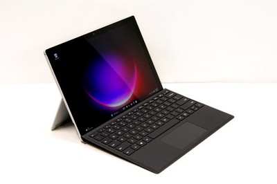 Microsoft Surface Pro 7 i5-1035G4 8GB RAM 128GB SSD 12.3'' Windows 11 Home