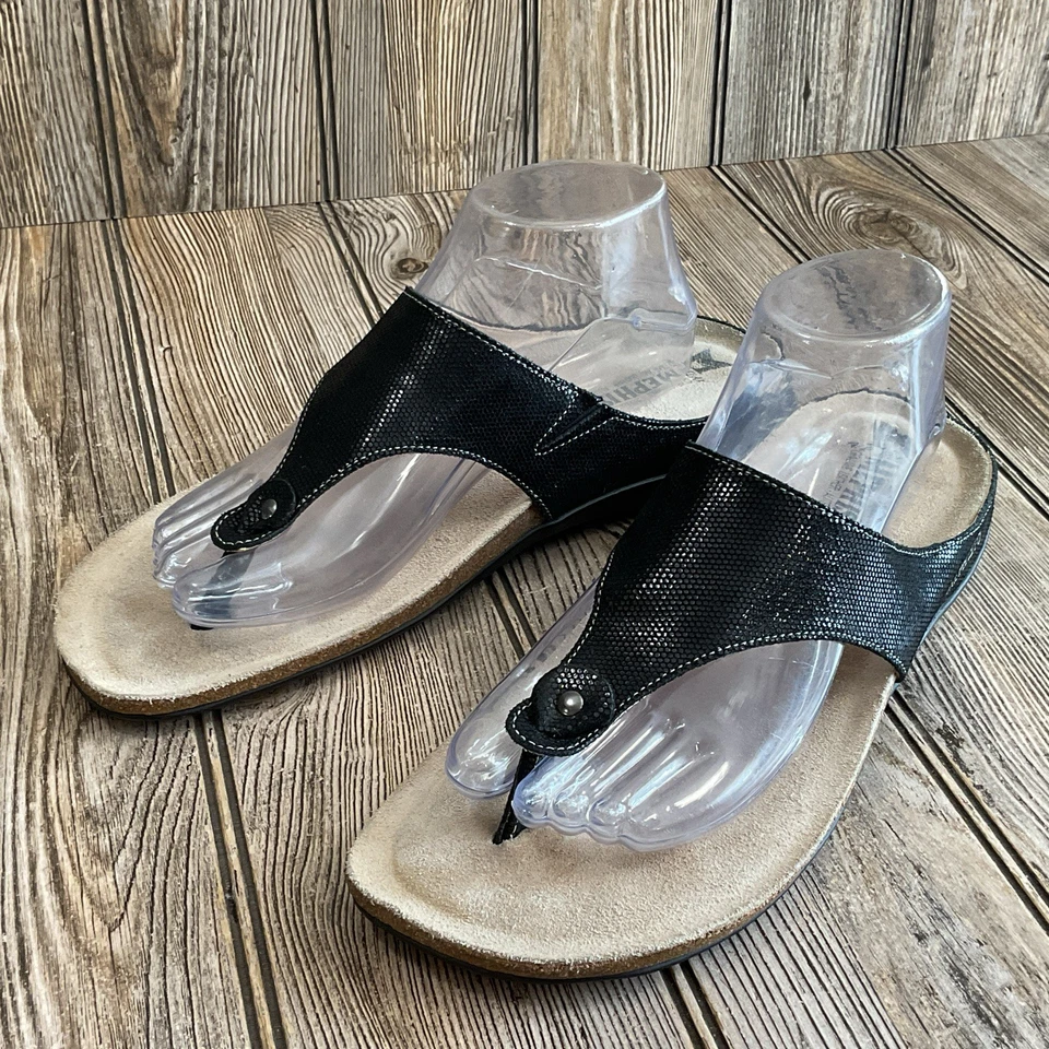 Sandália Tanga Chinelos Mephisto Agacia Feminina Tamanho UE 42 EUA 12 Couro Preto - Imagem 4 de 4