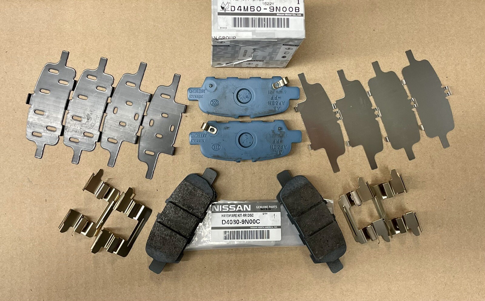 Genuine Infiniti JX35/QX60 Rear Brake Pads & Shims PartD4M609N00B