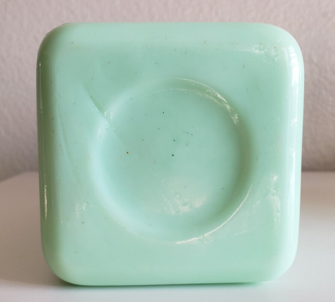 Vintage McKee Jadeite Jadite TEA Canister 6 1/4" 28 oz Uranium Glows