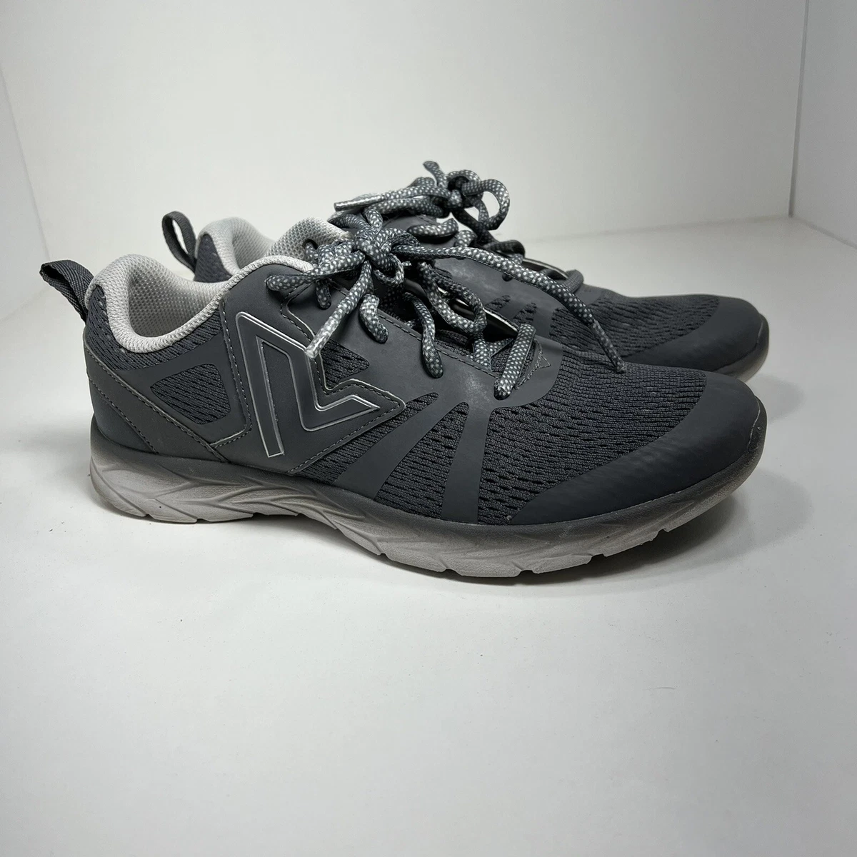 Vionic brisk best sale miles sneakers