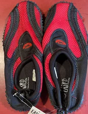 NEW Wave Easy USA Youth Water Shoes or Aqua Red/ Black Size 7