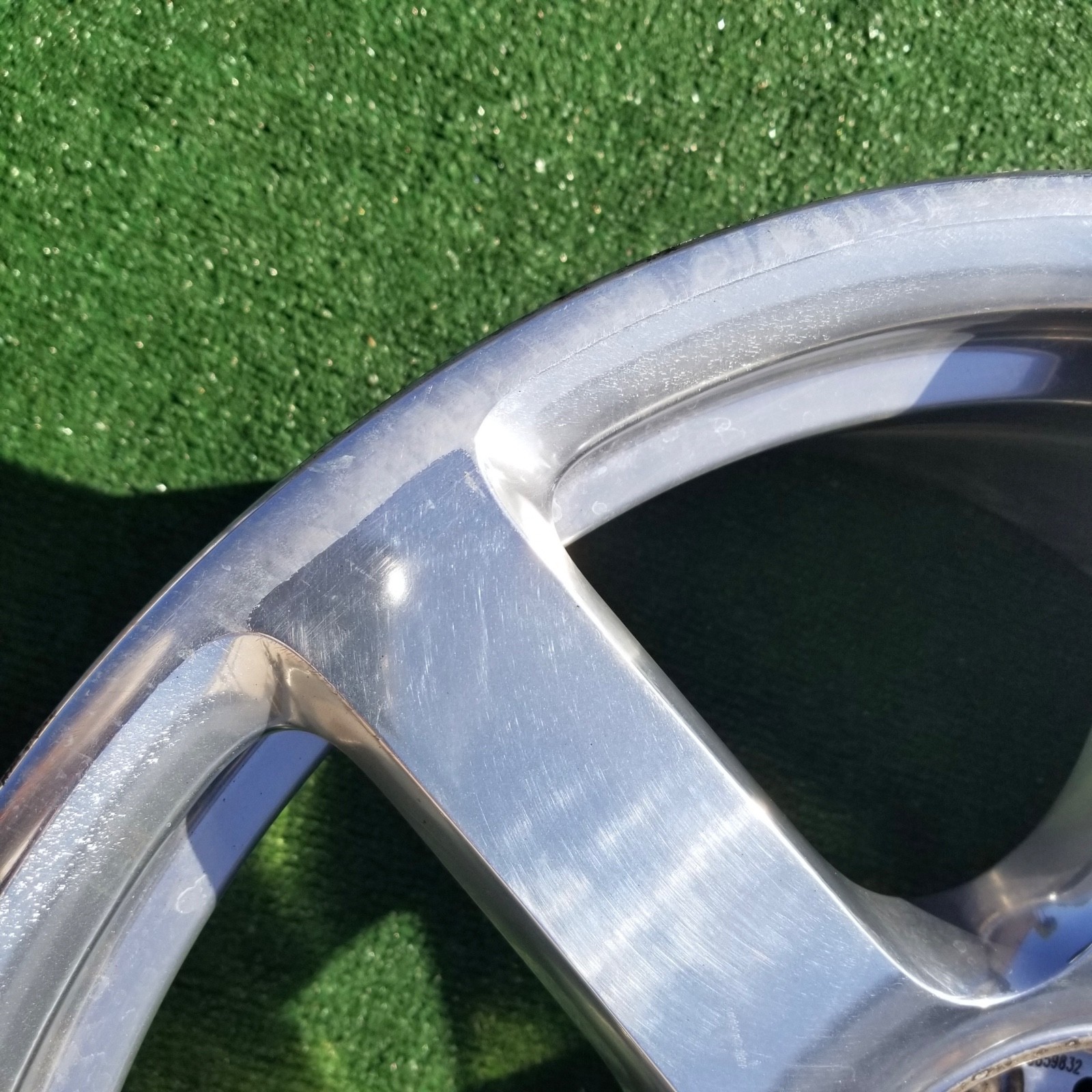 Rolls-Royce Wraith Rear Wheel P/N 6859832