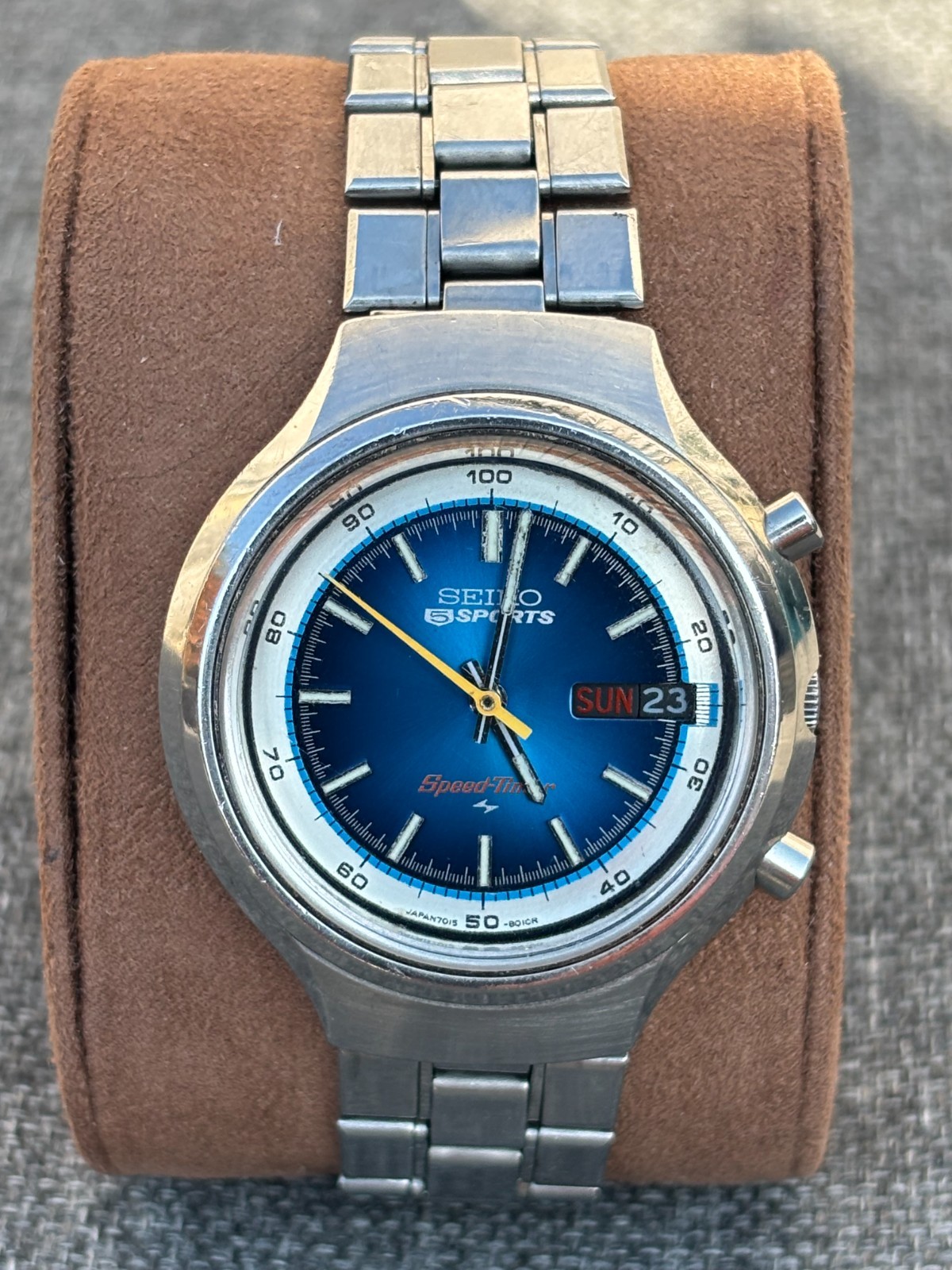 Seiko 5 Sports Speedtimer 7015‑8000 — 1974 — Original, Fully Functioning, VGC image 2