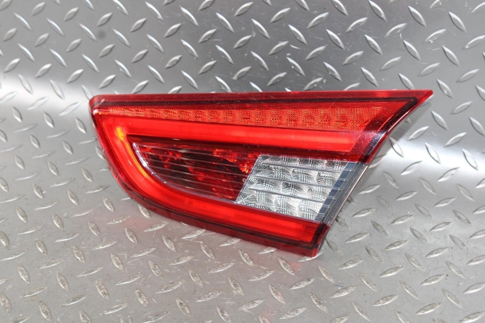 14-20 GHIBLI Passenger RH R Taillamp Taillight Brake Lamp Light Lens OEM Factory