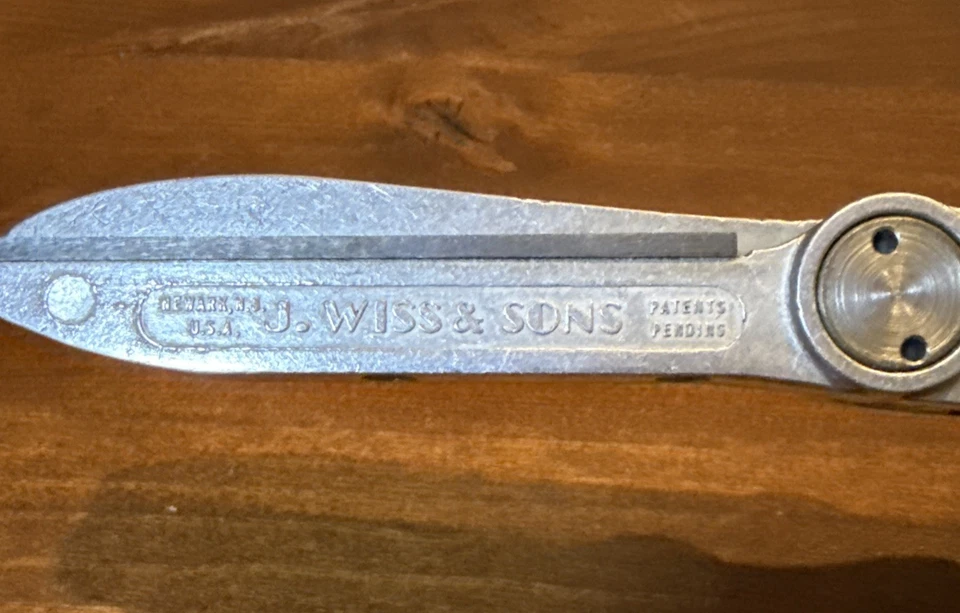 J Wiss & Sons Tailor Fabric Pinking Scissors Shears Made USA Antique Vintage 11” - Image 3 of 4