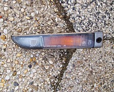 Daihatsu Fourtrak Right Indicator / Side Light Assembly