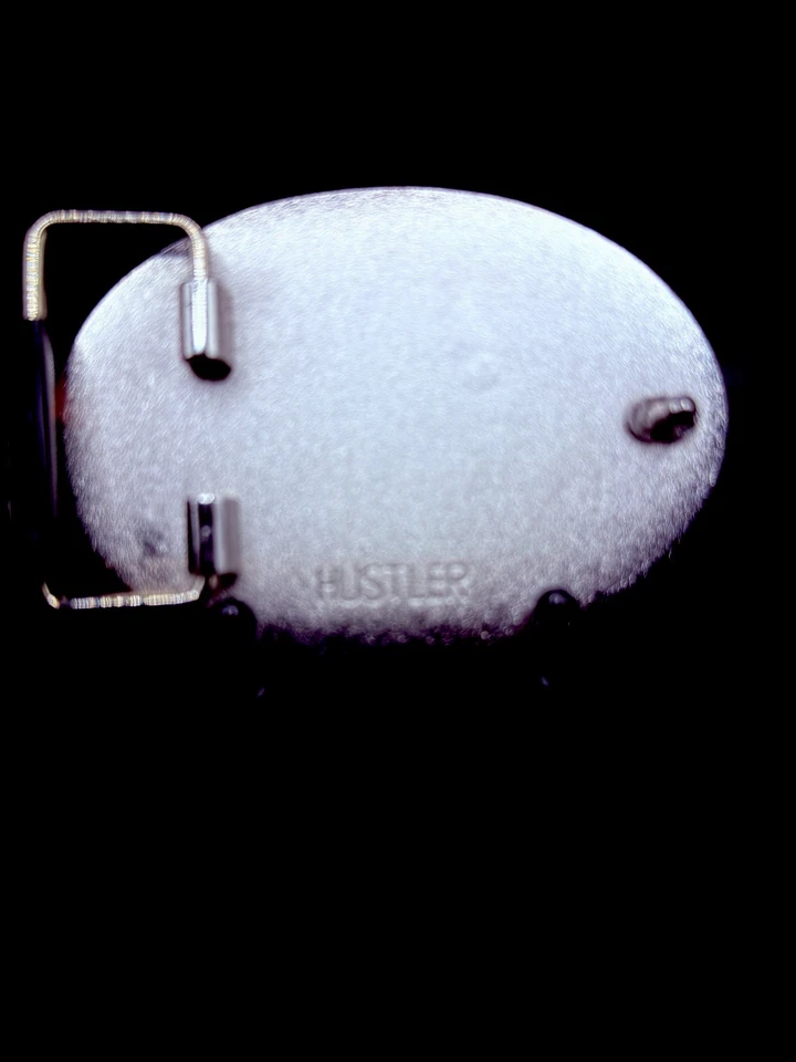 Hebilla de cinturón HUSTLER Hardcore Since 74 Foto 3 de 4